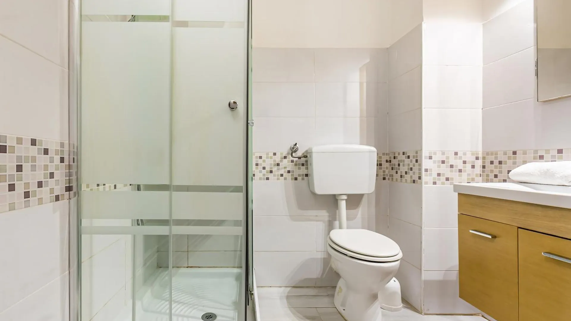 Corso Dei Mille Railway Apartment 巴勒莫